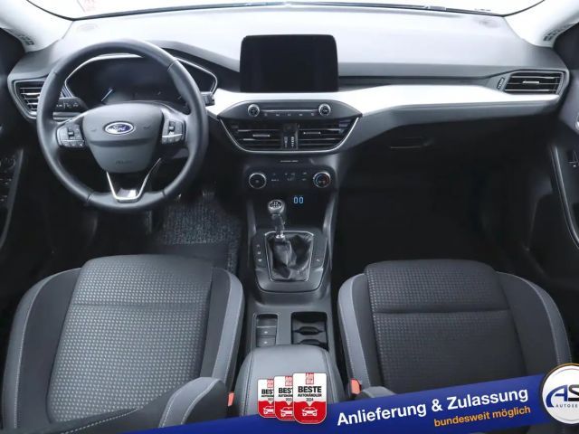 Ford Focus Cool & Connect Wagon