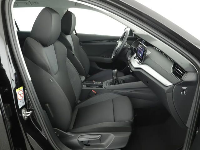 Skoda Octavia Essence TSI