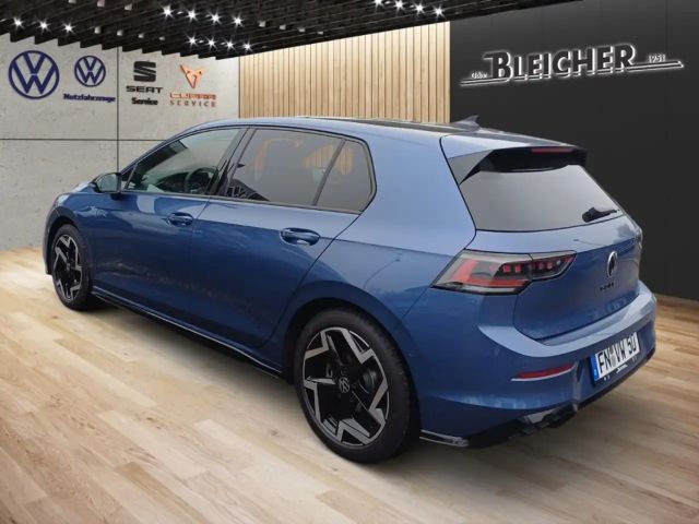 Volkswagen Golf 1.5 eTSI Golf VIII