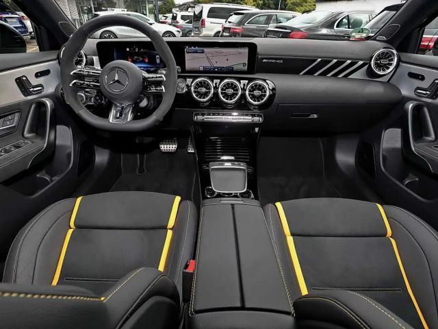 Mercedes-Benz A 45 AMG 4MATIC+ AMG Line