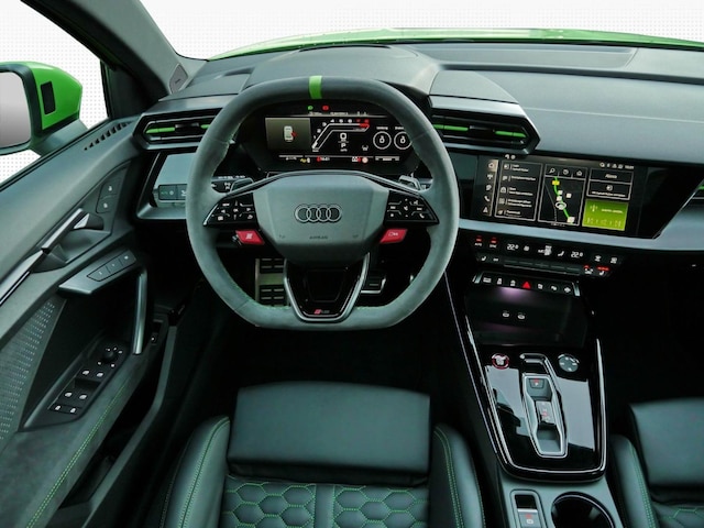 Audi RS3 Quattro S-Tronic Sedan