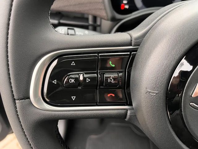 Fiat 500e Elektro Giorgio Armani Collector's Edition