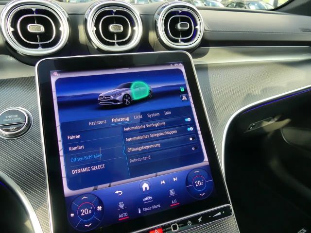 Mercedes-Benz C 200 AMG Line Sedan