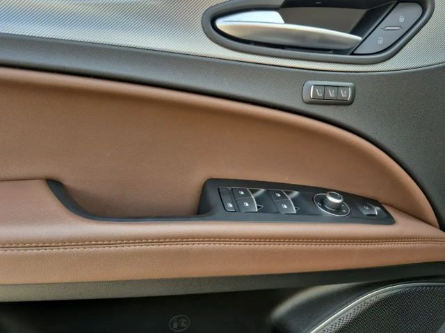 Alfa Romeo Stelvio Q4 Veloce