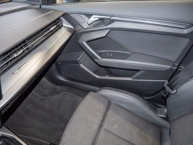 Audi A3 35 TFSI S-Line S-Tronic Sportback