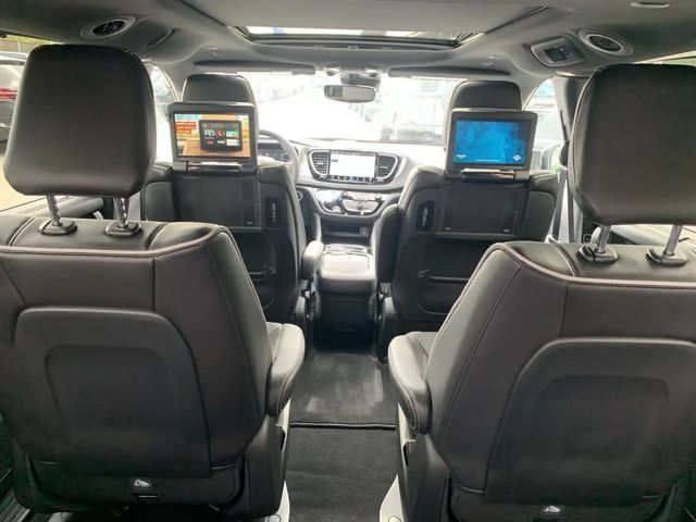 Chrysler Pacifica Limited eHybrid