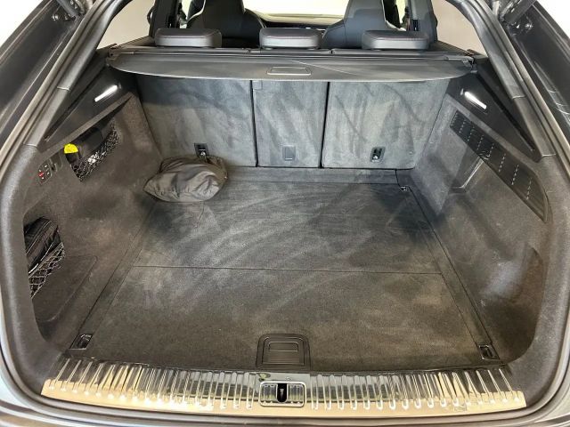 Audi RS Q8 Performance