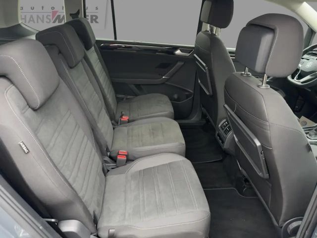 Volkswagen Touran DSG Highline