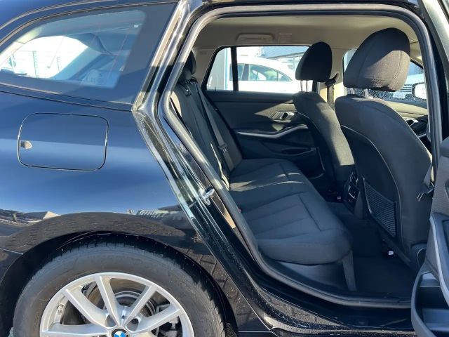 BMW 318 318d Touring