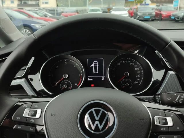 Volkswagen Touran 2.0 TDI