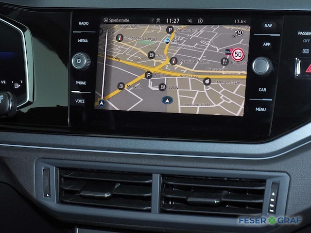 Volkswagen Polo 1.0 TSI DSG R-Line