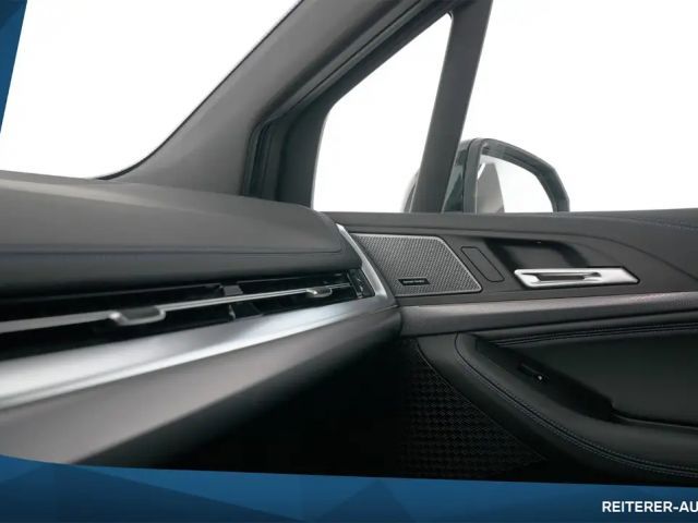 BMW 223 223i M-Sport Sedan xDrive