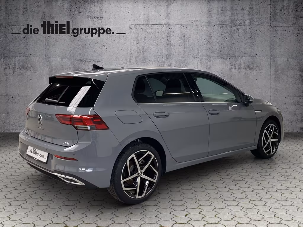 Volkswagen Golf Style