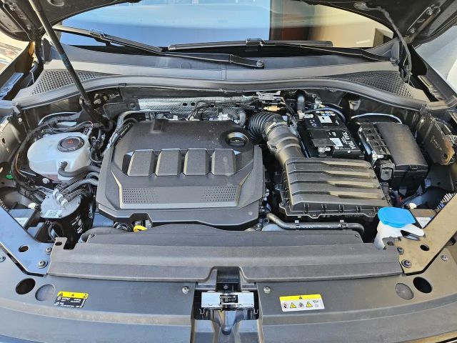 Volkswagen Tiguan DSG IQ.Drive R-Line