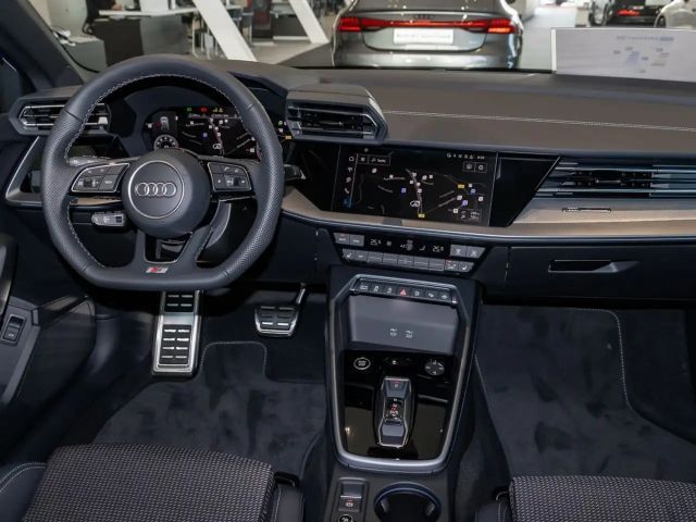 Audi A3 35 TFSI S-Line S-Tronic Sedan