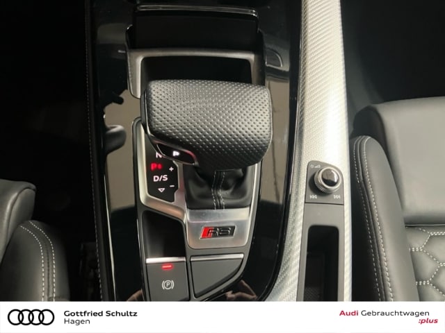 Audi RS4 Avant Quattro