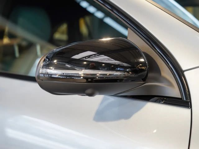 Mercedes-Benz EQA 350 4MATIC AMG Line