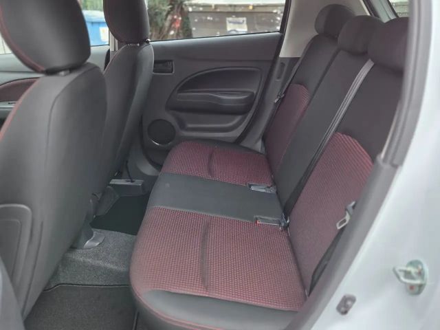 Mitsubishi Space Star Star