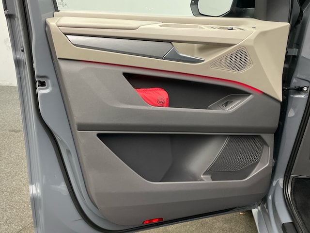 Volkswagen Multivan 2.0 TDI DSG Lang T7