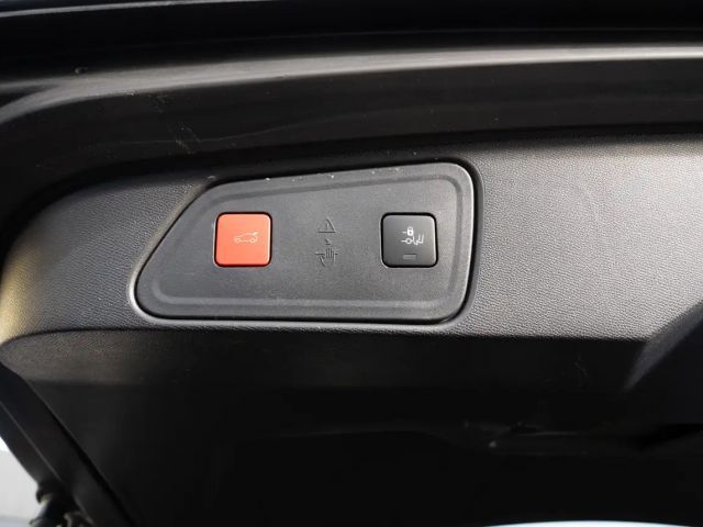 Peugeot 3008 EAT8 GT-Line Hybrid4