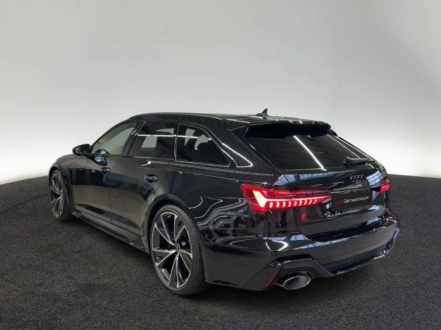 Audi RS6 tiptronic