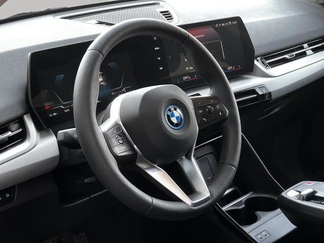 BMW iX2 eDrive20