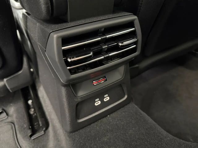 Audi A3 30 TFSI Sedan