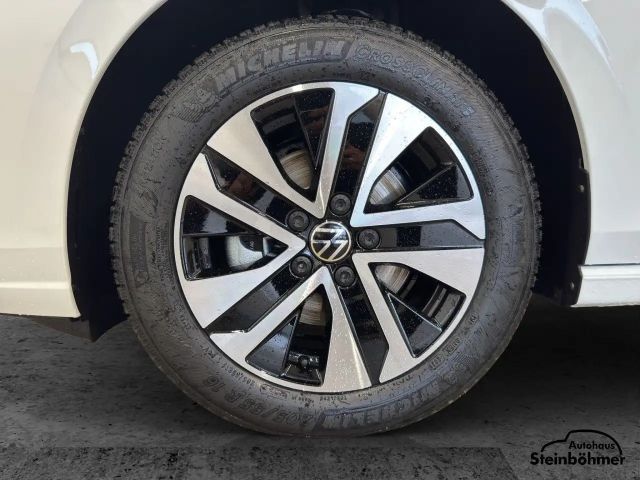 Volkswagen Golf 1.5 eTSI DSG