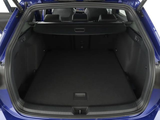 Volkswagen Golf DSG Sport Variant