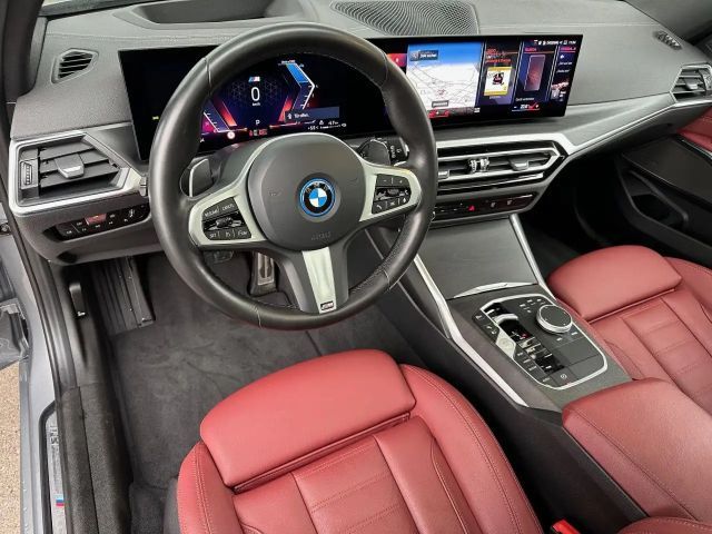 BMW 330 330e M-Sport Touring