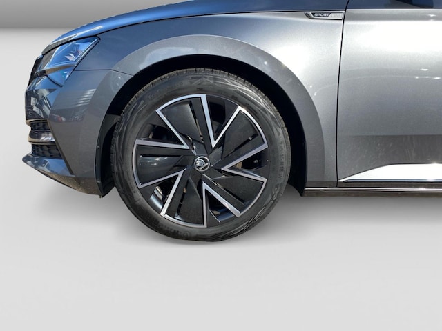 Skoda Superb 2.0 TDI Combi Sportline