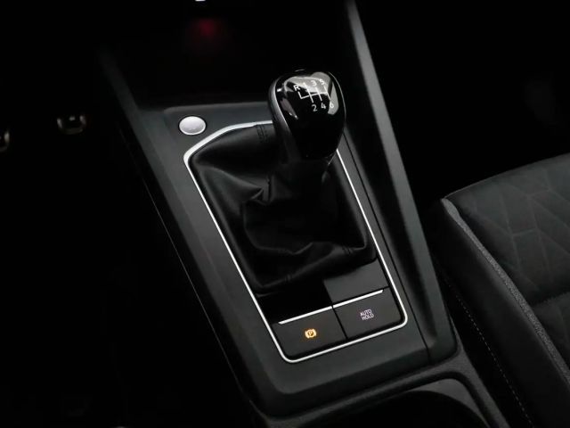 Volkswagen Golf 1.5 TSI