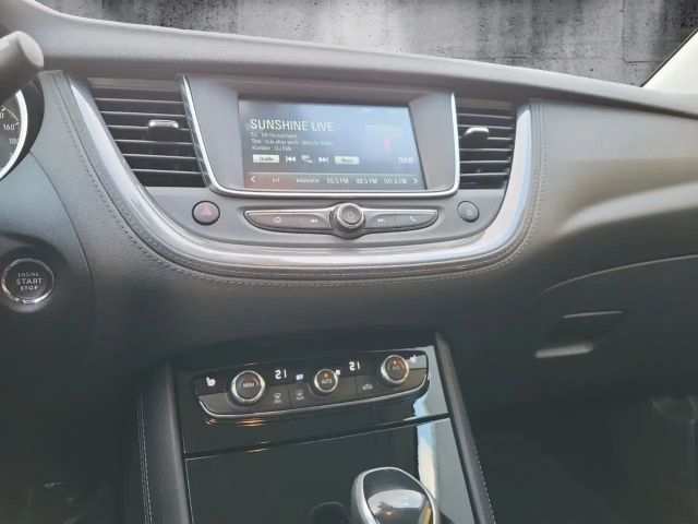 Opel Grandland X Sondermodell "Elegance" aus 1-Hand