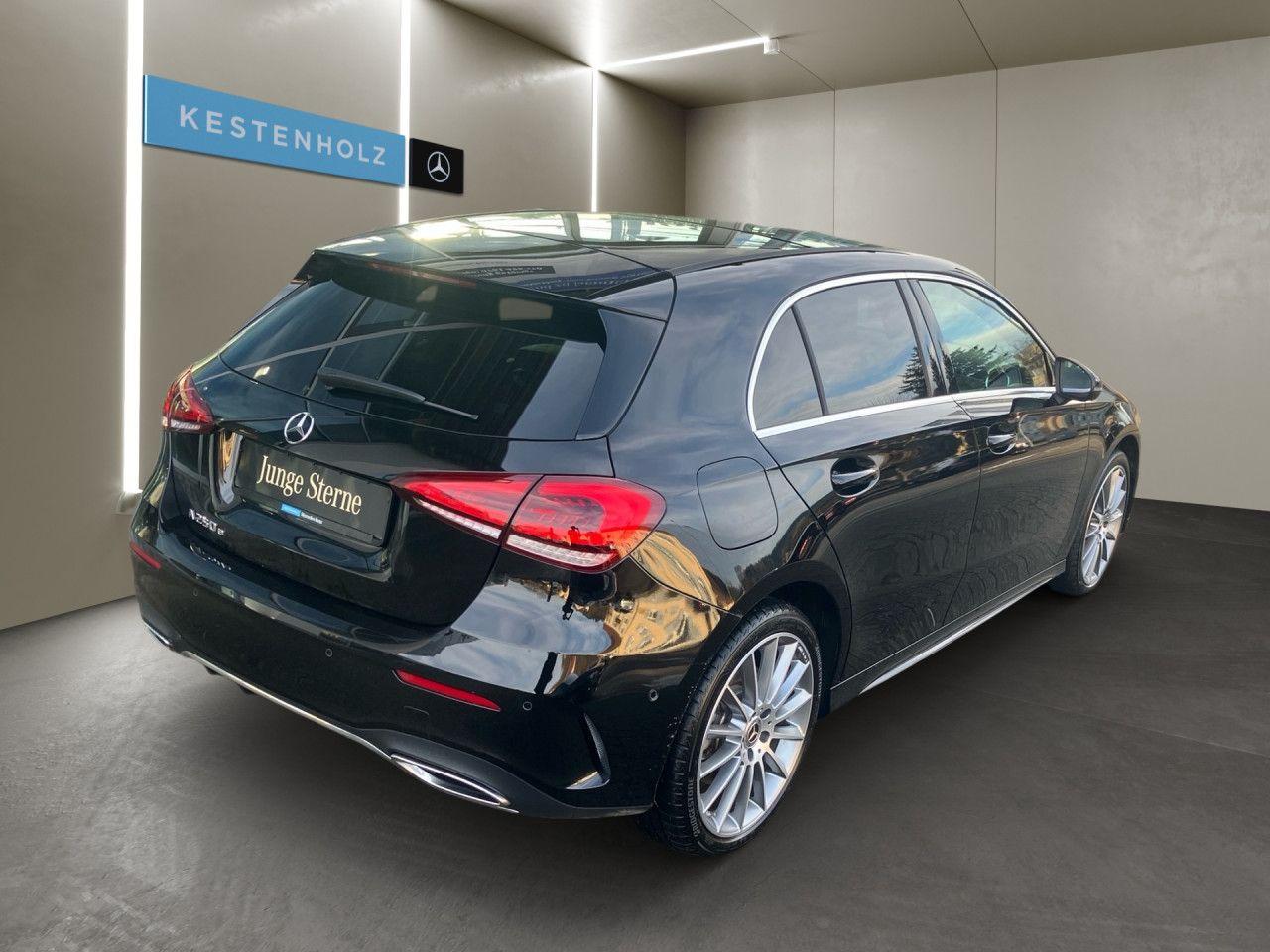 Mercedes-Benz A 250 A 250 e AMG Line