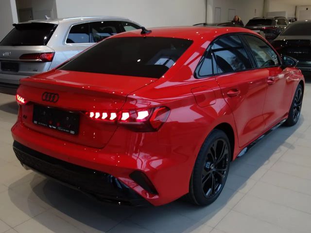 Audi A3 30 TFSI S-Line S-Tronic Sedan