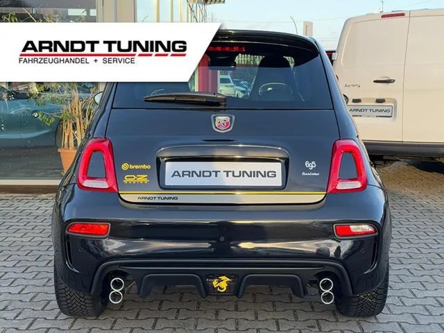 Abarth 695 T-Jet