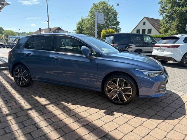 Volkswagen Golf 1.5 eTSI Golf VIII