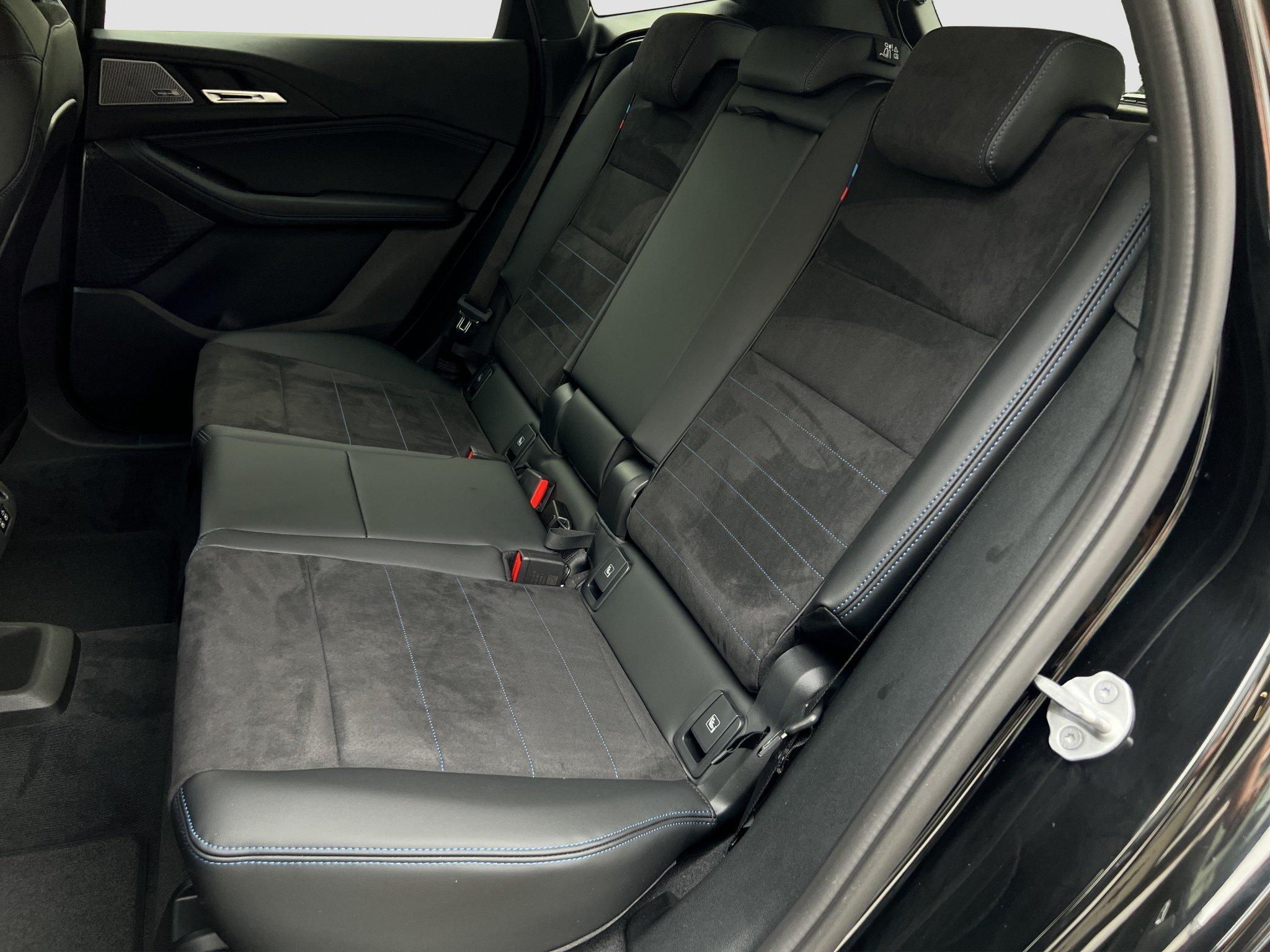 BMW 220 220i Active Tourer