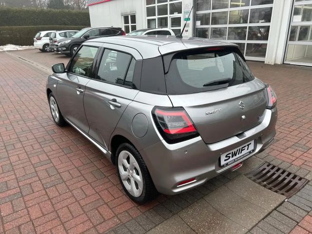 Suzuki Swift Club Hybrid