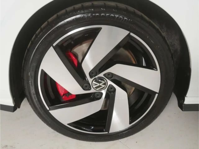 Volkswagen Golf 2.0 TSI DSG GTI Style