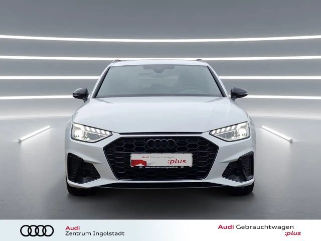 Audi A4 35 TDI Avant S-Line