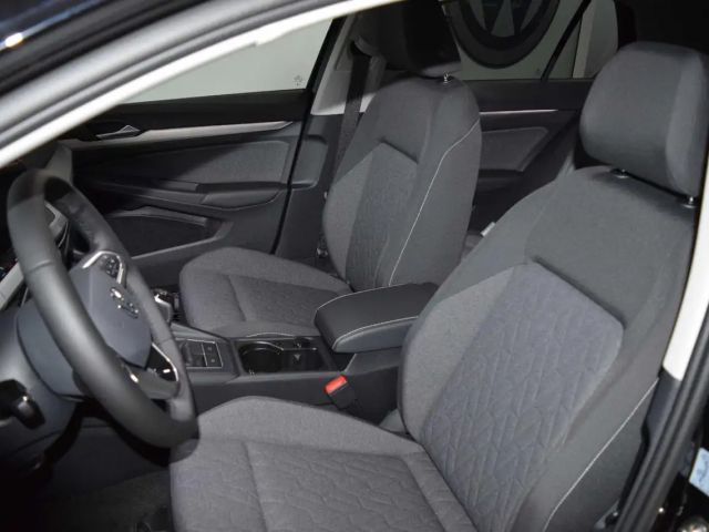 Volkswagen Golf Move