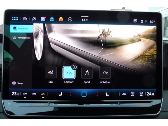 Volkswagen Tiguan 1,5 TSI 7DSG AHK,LM,Navi