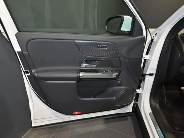 Mercedes-Benz EQB 300 4MATIC Progressive