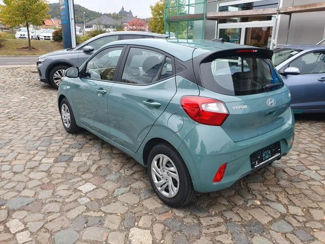 Hyundai i10 1.0
