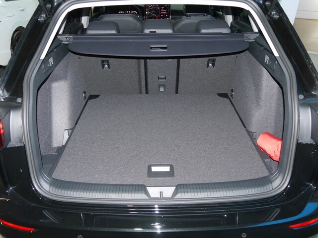 Volkswagen Golf 2.0 TDI DSG Style Variant