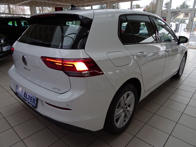 Volkswagen Golf 1.5 eTSI DSG