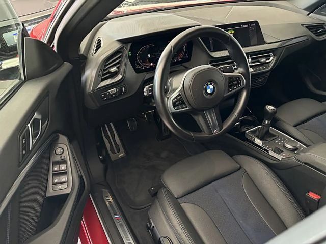 BMW 218 218i Coupé M-Sport