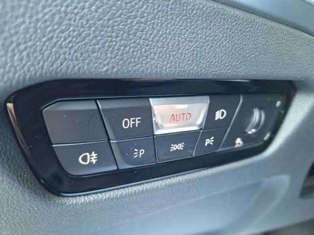 BMW 318 318d M-Sport Touring