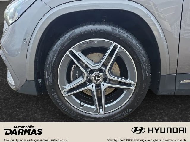 Mercedes-Benz GLA 200 AMG Line